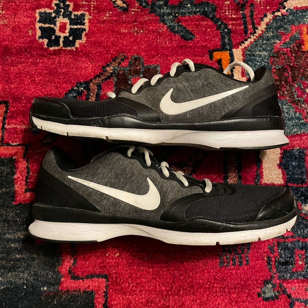Grey and White knit Nike Sneakers size 11